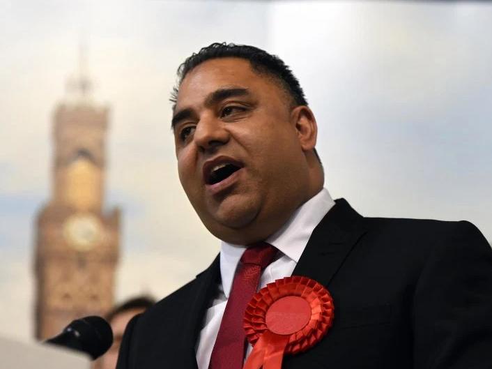 Imran Hussain MP @Imran_HussainMP Labour MP for Bradford East & Shadow Employment Rights and Protections Minister. For enquiries, please contact imran.hussain.mp@parliament.uk